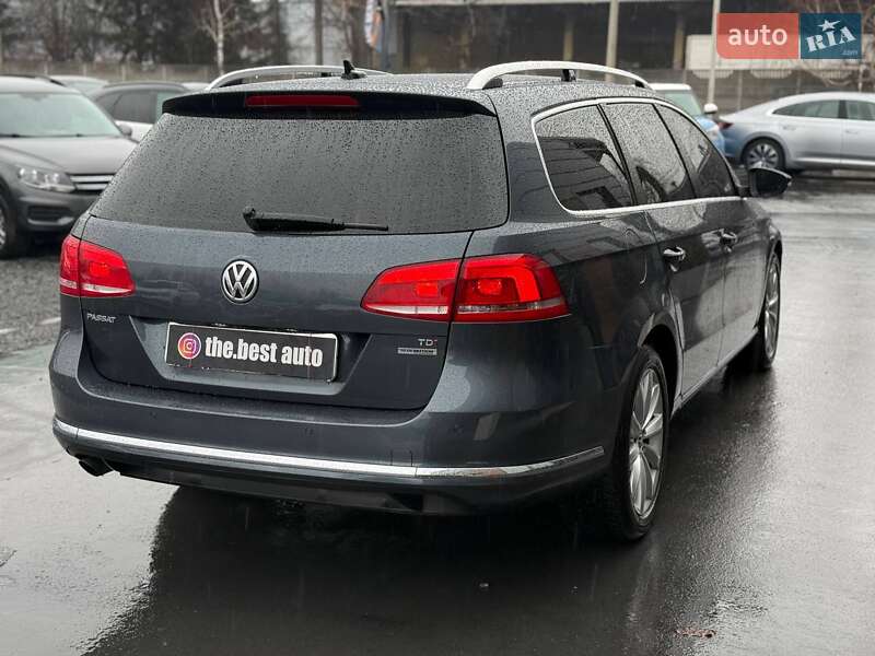 Универсал Volkswagen Passat 2012 в Ровно