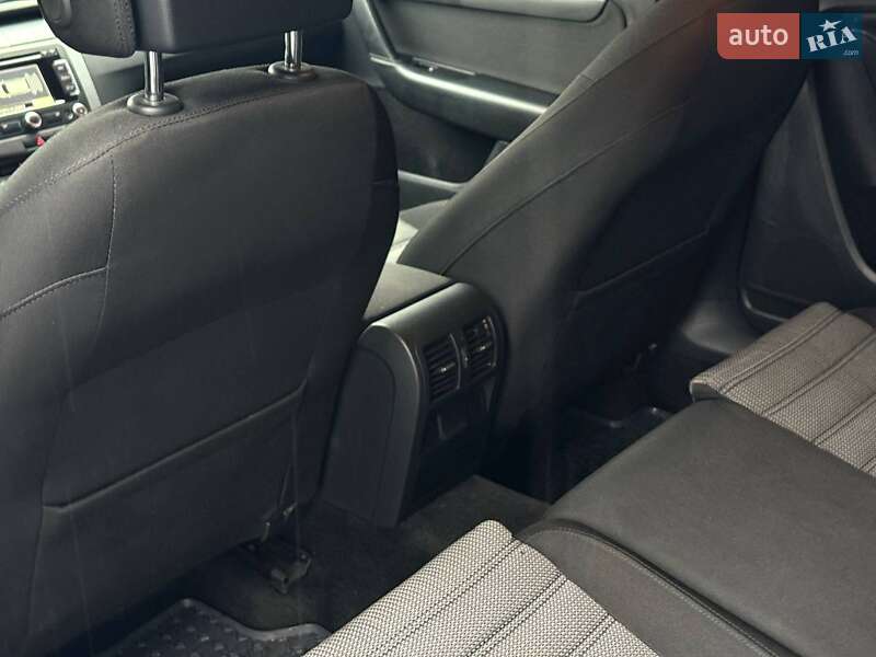 Универсал Volkswagen Passat 2012 в Ровно