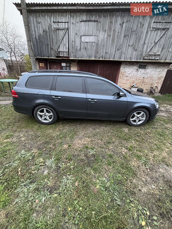 Універсал Volkswagen Passat 2013 в Києві фото 5 Універсал Volkswagen Passat 2013 в Києві