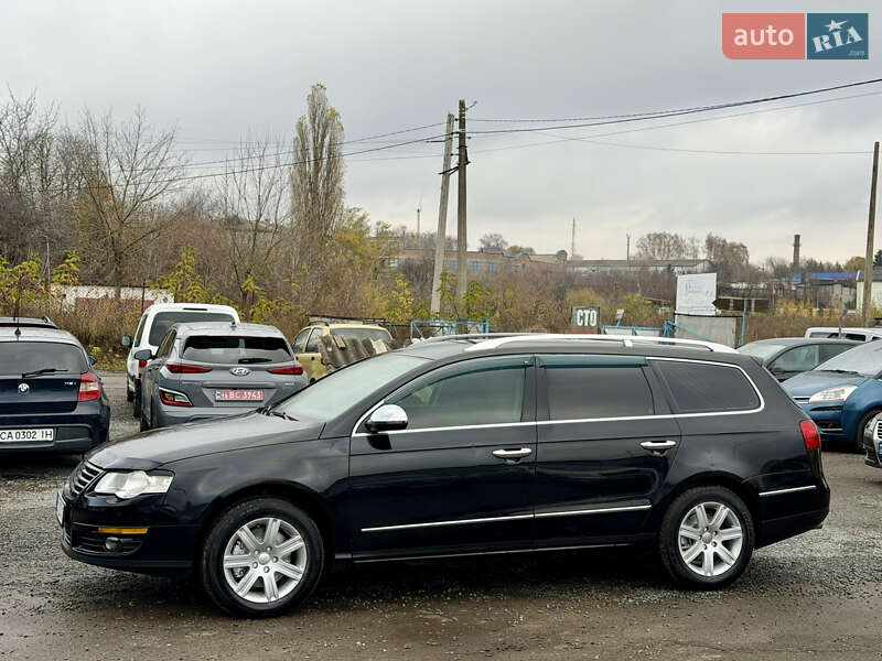 Универсал Volkswagen Passat 2008 в Ровно
