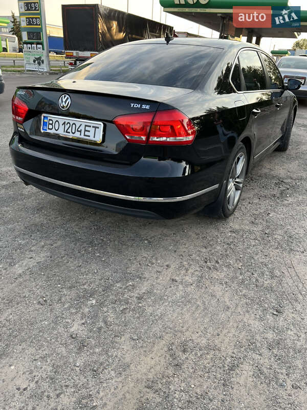 Седан Volkswagen Passat 2015 в Тернополе