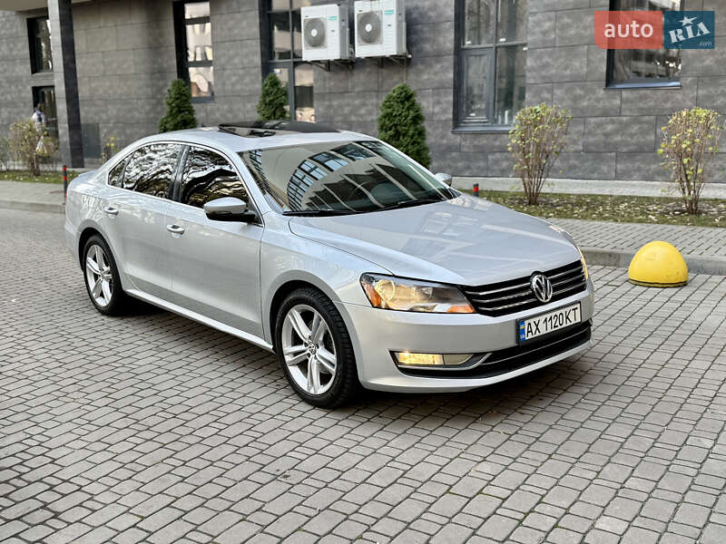 Седан Volkswagen Passat 2014 в Киеве