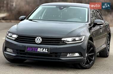 Седан Volkswagen Passat 2015 в Кривому Розі