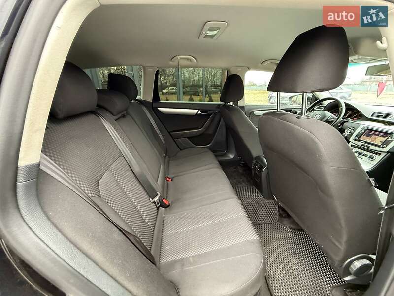 Универсал Volkswagen Passat 2012 в Коломые