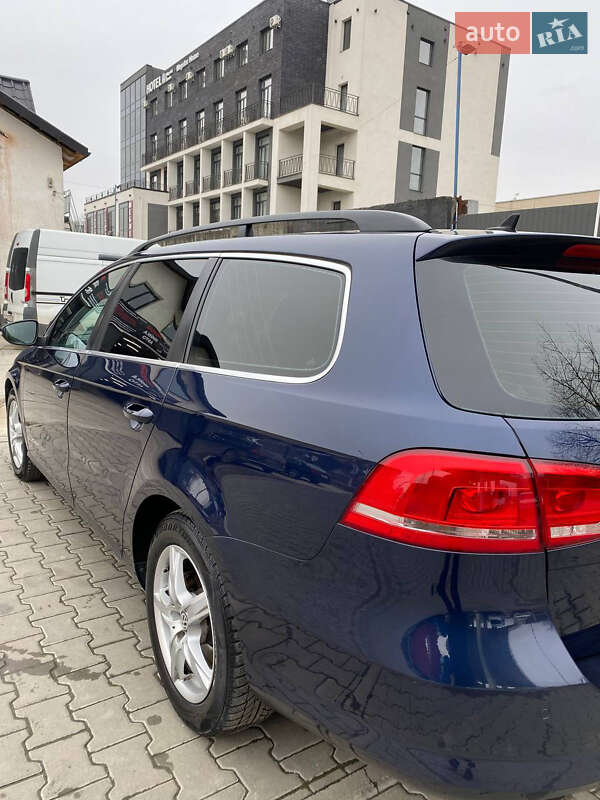 Универсал Volkswagen Passat 2013 в Черновцах