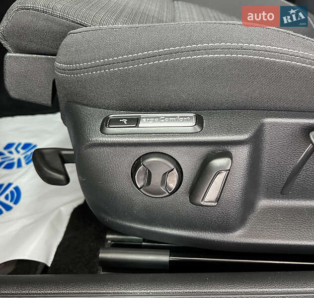 Универсал Volkswagen Passat 2021 в Львове