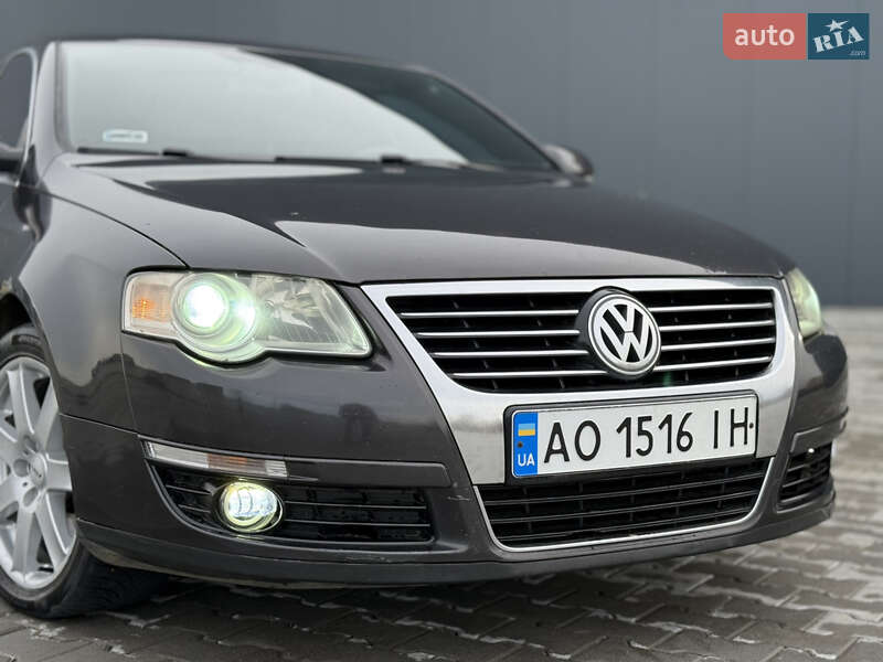 Седан Volkswagen Passat 2006 в Мукачево