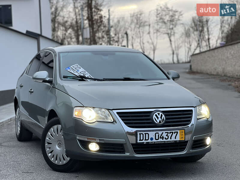 Седан Volkswagen Passat 2006 в Тернополе
