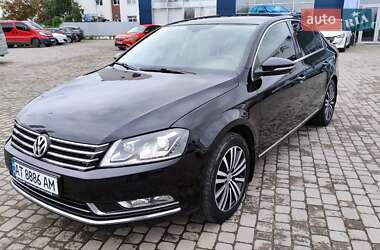 Седан Volkswagen Passat 2011 в Івано-Франківську