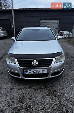 Універсал Volkswagen Passat 2008 в Сокалі