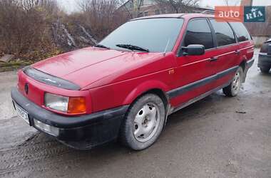 Универсал Volkswagen Passat 1992 в Каменец-Подольском