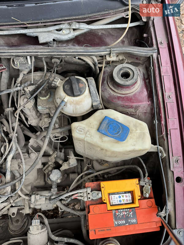 Универсал Volkswagen Passat 1994 в Заречном