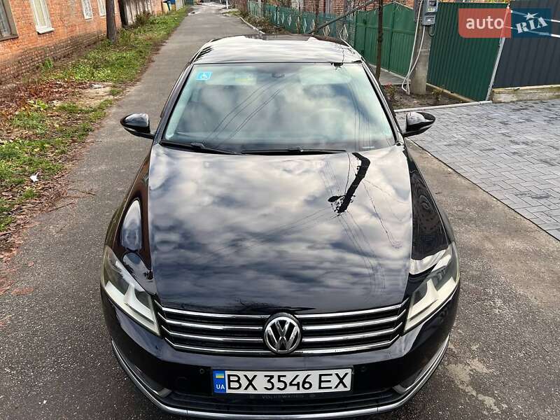 Седан Volkswagen Passat 2010 в Хмельницькому