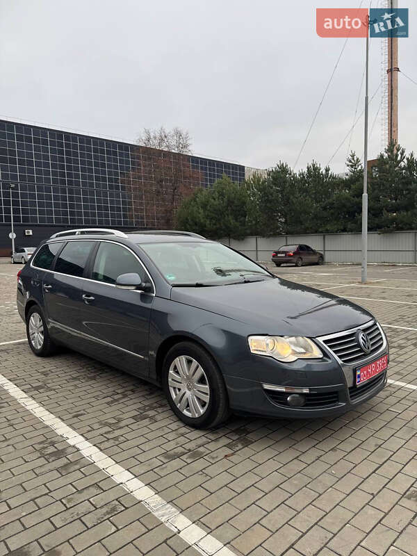 Универсал Volkswagen Passat 2008 в Луцке