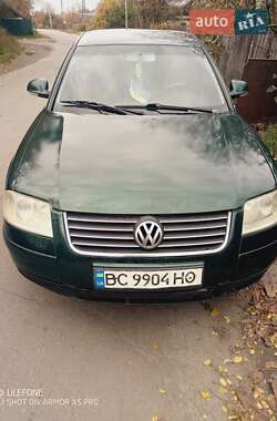 Седан Volkswagen Passat 2001 в Шепетовке