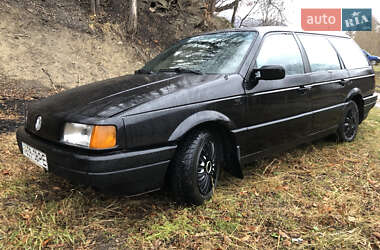 Універсал Volkswagen Passat 1989 в Косові