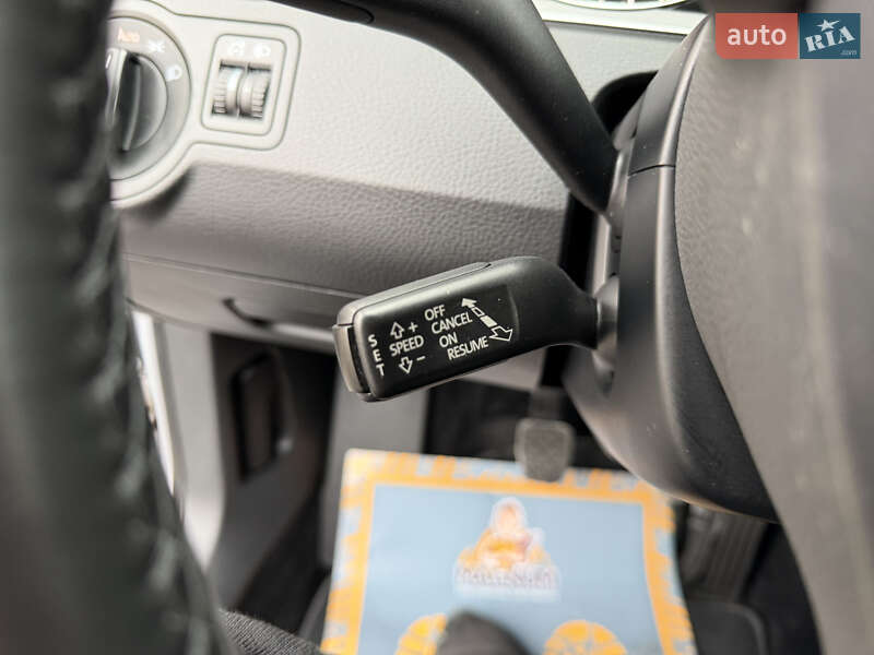 Седан Volkswagen Passat 2009 в Виннице