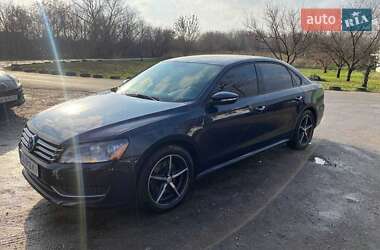 Седан Volkswagen Passat 2012 в Кропивницькому
