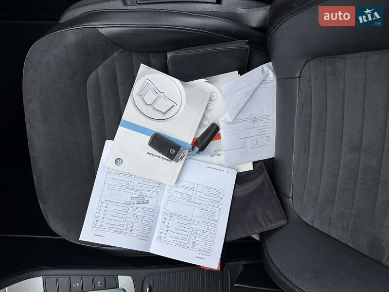 Універсал Volkswagen Passat 2012 в Рівному