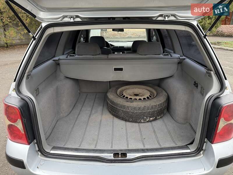 Универсал Volkswagen Passat 2001 в Ахтырке