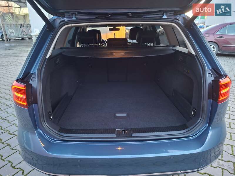 Универсал Volkswagen Passat 2016 в Черновцах