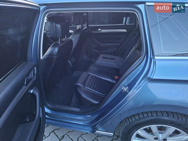 Универсал Volkswagen Passat 2016 в Черновцах