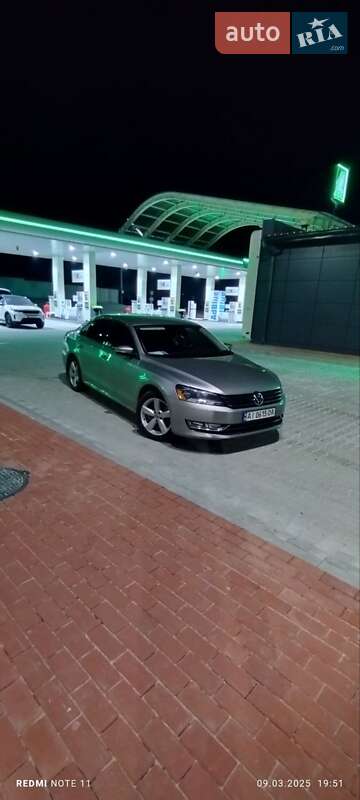 Седан Volkswagen Passat 2012 в Вишневом