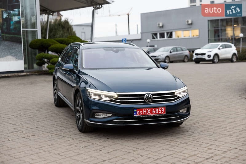 Универсал Volkswagen Passat 2021 в Луцке