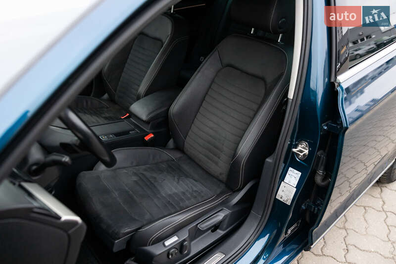 Универсал Volkswagen Passat 2021 в Луцке