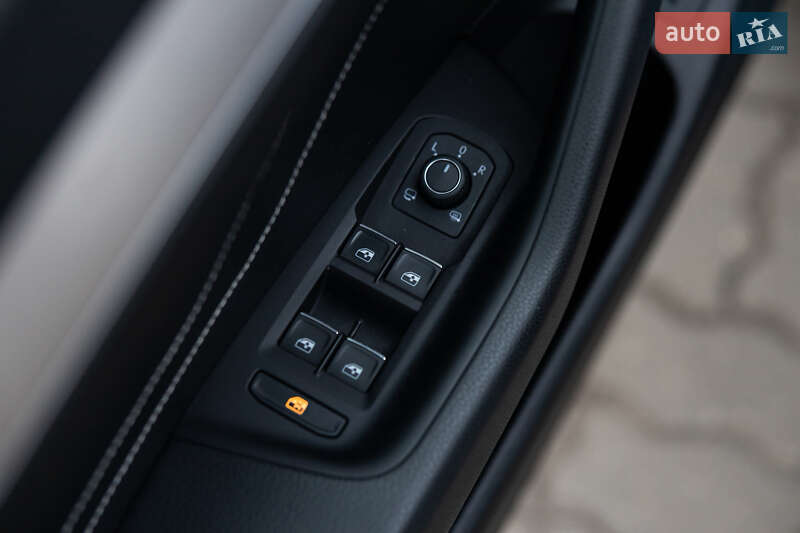 Универсал Volkswagen Passat 2021 в Луцке