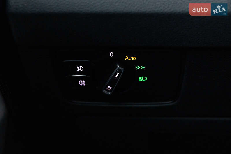 Универсал Volkswagen Passat 2021 в Луцке