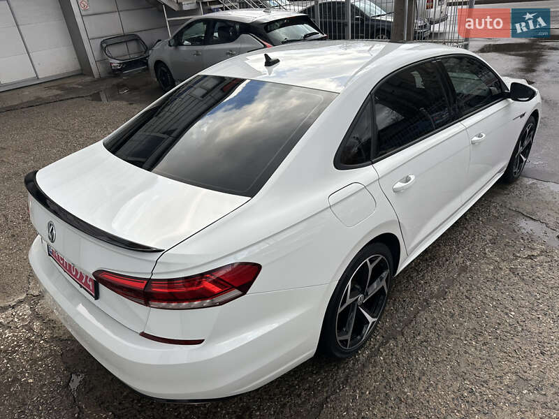 Седан Volkswagen Passat 2020 в Первомайську фото 12 Седан Volkswagen Passat 2020 в Первомайську