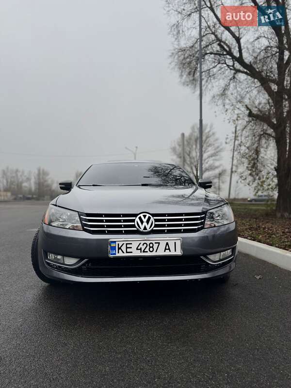 Седан Volkswagen Passat 2014 в Павлограде