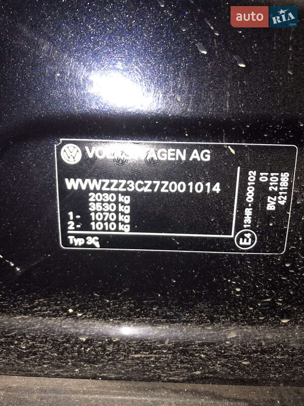 Седан Volkswagen Passat 2006 в Краснограде