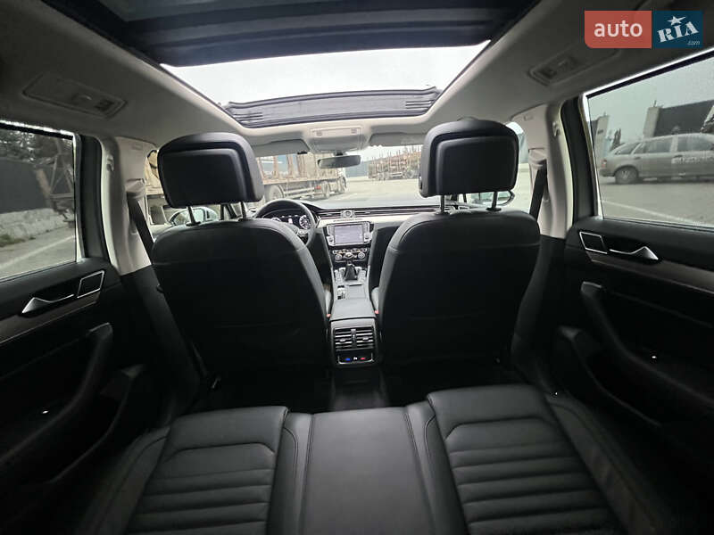 Универсал Volkswagen Passat 2016 в Луцке фото 50 Универсал Volkswagen Passat 2016 в Луцке