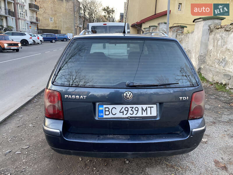 Универсал Volkswagen Passat 2004 в Львове