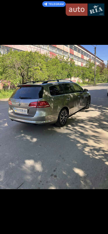 Универсал Volkswagen Passat 2012 в Мукачево фото 2 Универсал Volkswagen Passat 2012 в Мукачево