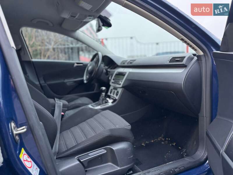Универсал Volkswagen Passat 2009 в Львове