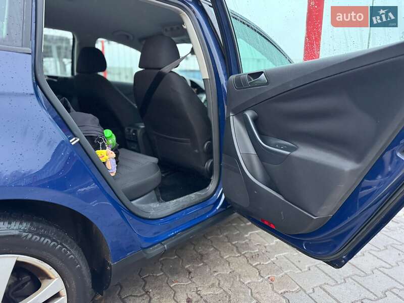 Универсал Volkswagen Passat 2009 в Львове