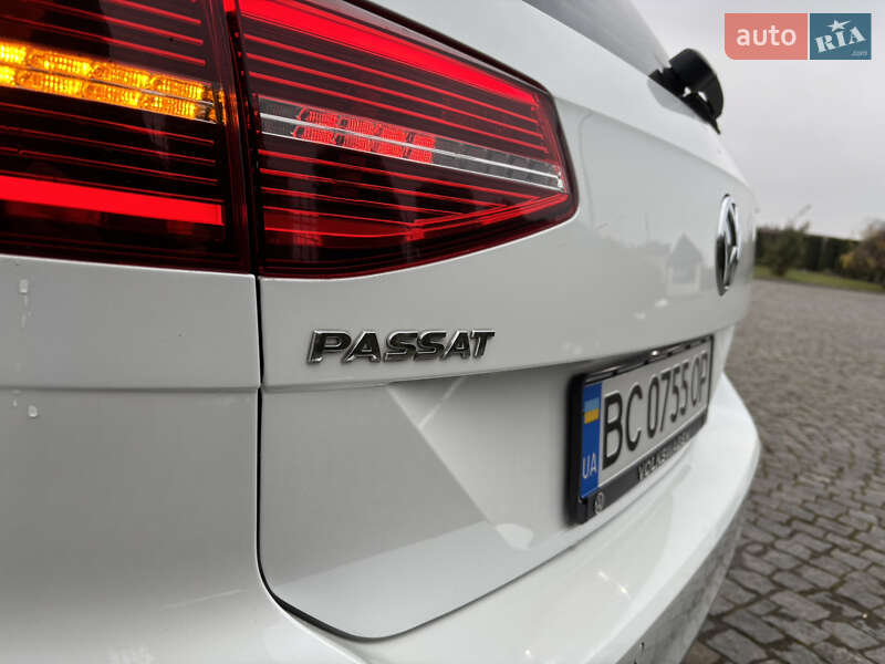 Универсал Volkswagen Passat 2018 в Львове