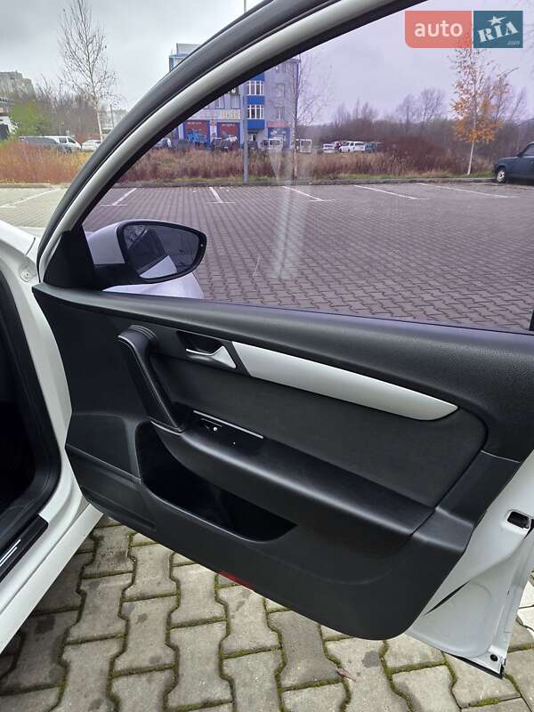 Універсал Volkswagen Passat 2011 в Хмельницькому фото 16 Універсал Volkswagen Passat 2011 в Хмельницькому