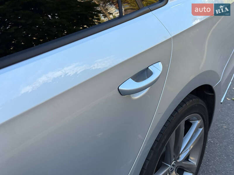 Седан Volkswagen Passat 2018 в Днепре