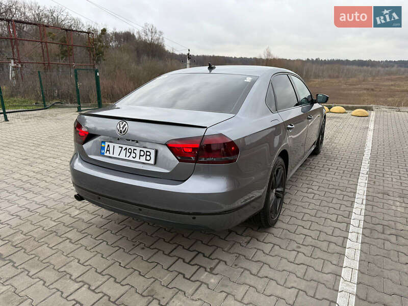 Седан Volkswagen Passat 2014 в Киеве