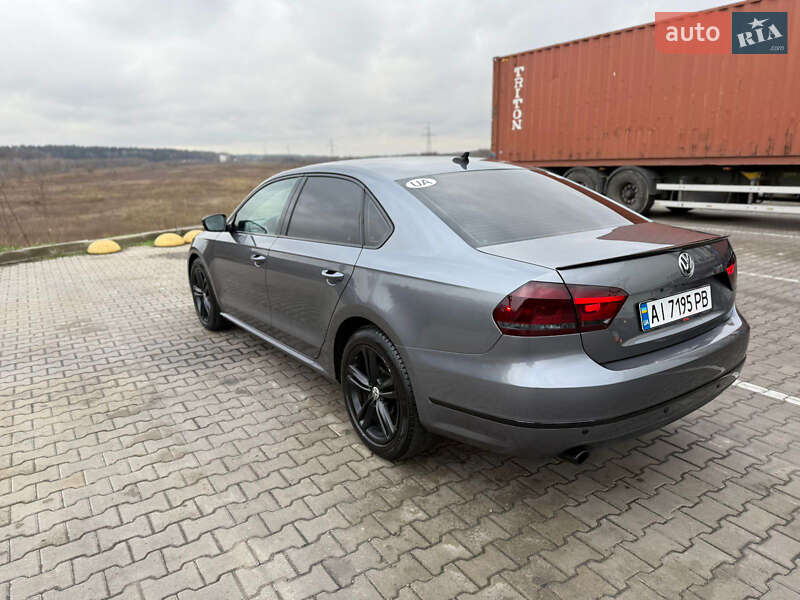 Седан Volkswagen Passat 2014 в Киеве