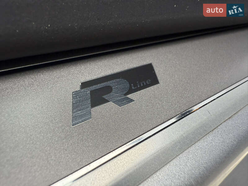 Седан Volkswagen Passat 2020 в Житомирі