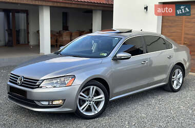 Седан Volkswagen Passat 2013 в Ужгороде