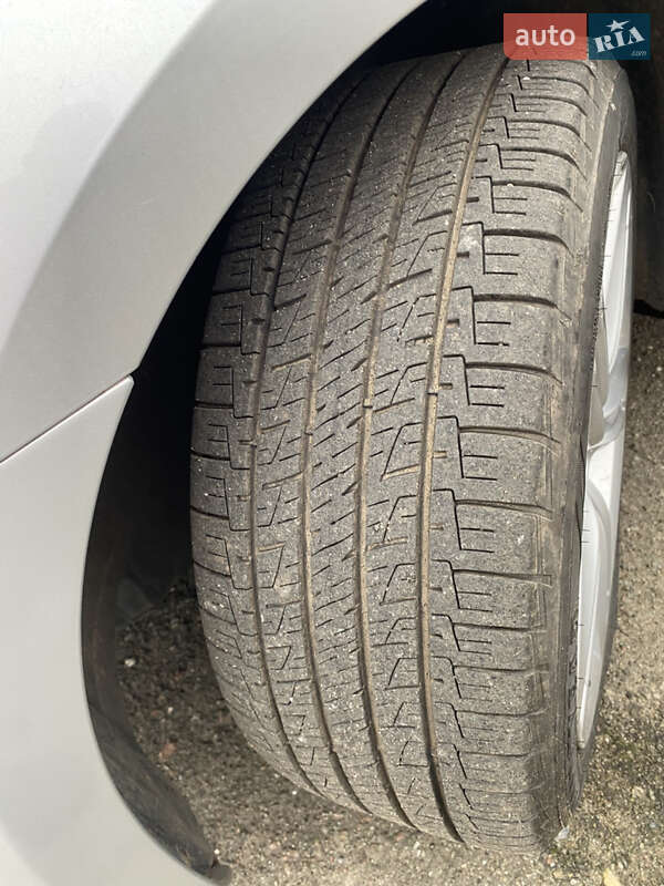 Седан Volkswagen Passat 2013 в Києві фото 5 Седан Volkswagen Passat 2013 в Києві