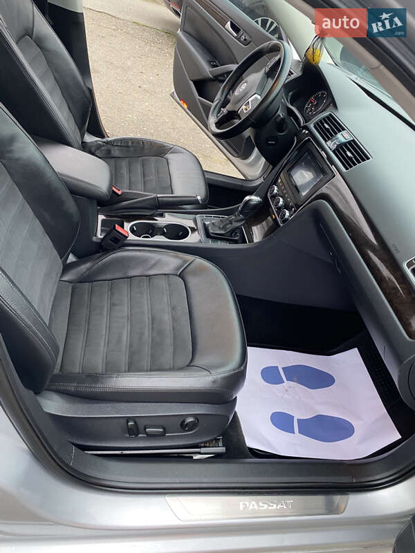 Седан Volkswagen Passat 2013 в Києві фото 24 Седан Volkswagen Passat 2013 в Києві