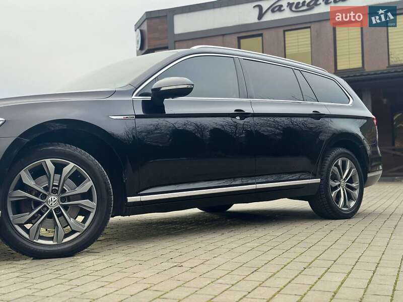 Универсал Volkswagen Passat 2015 в Ровно