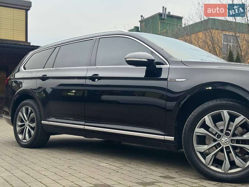 Универсал Volkswagen Passat 2015 в Ровно